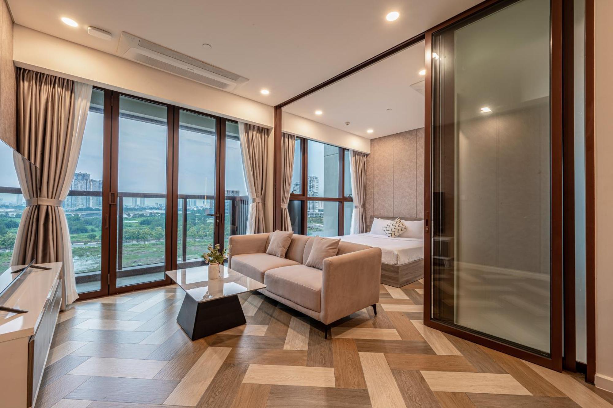 Saigon The Metropole - Residences Complex - By Svillage "Escape To Perfection" Хошимин Экстерьер фото