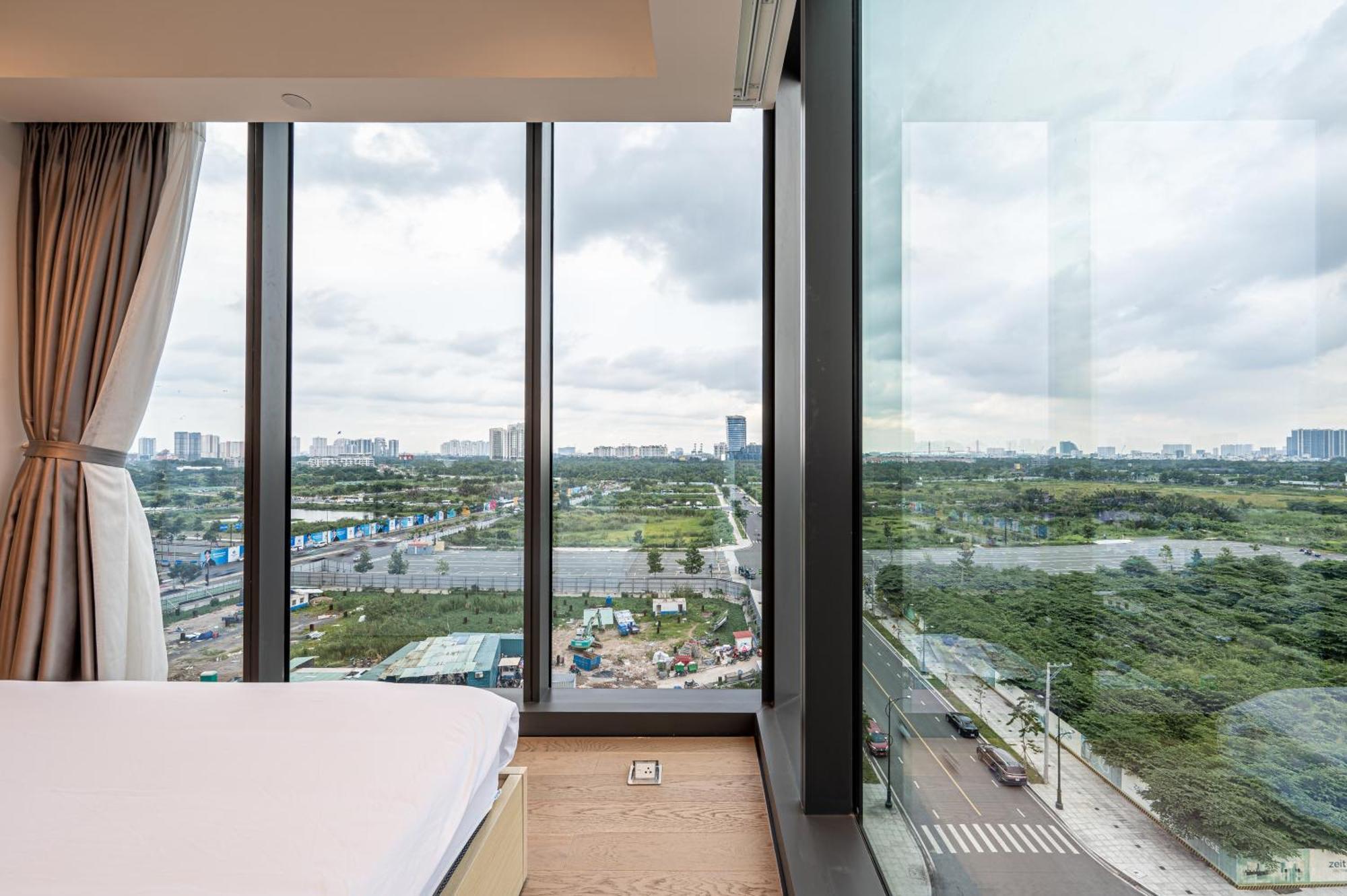 Saigon The Metropole - Residences Complex - By Svillage "Escape To Perfection" Хошимин Экстерьер фото